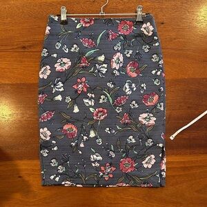 LOFT Floral Pencil Skirt with 2 side slits. Multicolor on grey blue